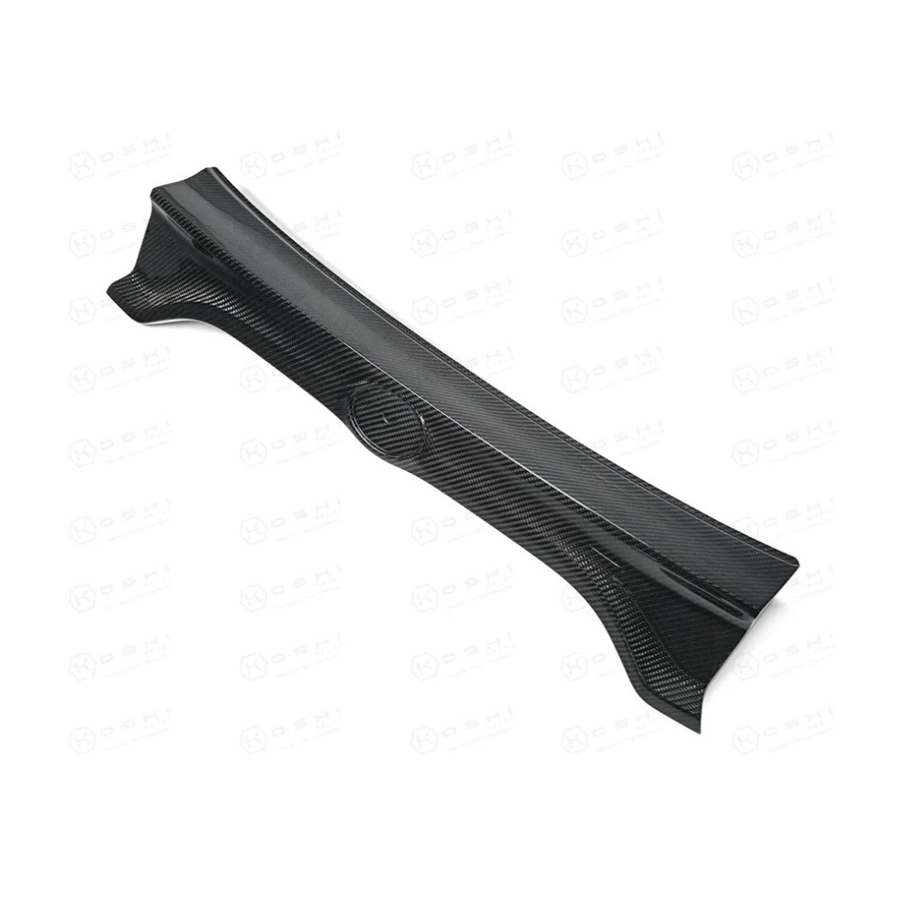 Panneau de coffre carbone Yaris GR