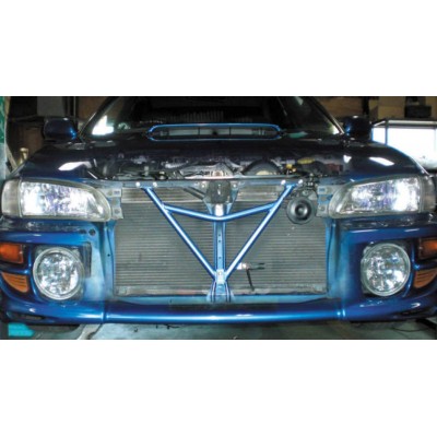 Renfort avant Cusco Impreza GC8 GT Turbo